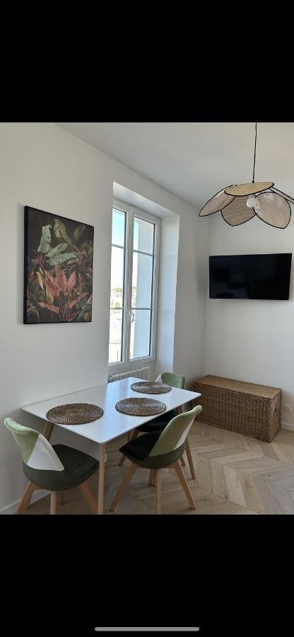 La Marine Apartment Deauville Bagian luar foto